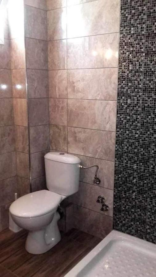 Studio Γιαννησ ניי פורי מראה חיצוני תמונה