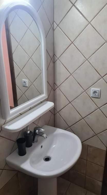 Studio Γιαννησ ניי פורי מראה חיצוני תמונה